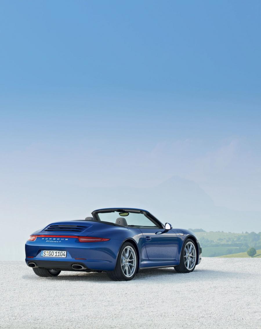  Porsche 911 Carrera 4 Cabriolet 2012 года  (фото 6 из 16)